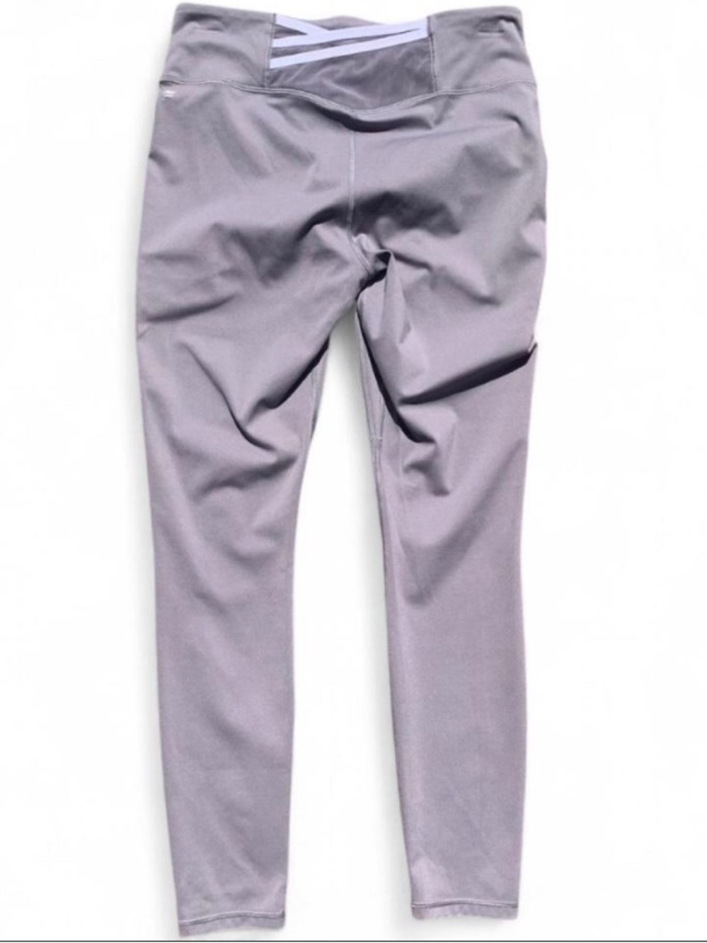 Soft Girl Balletcore Fabletics Motion365 Grey Leggings with Mesh Back Pocket - Picture 4 of 7